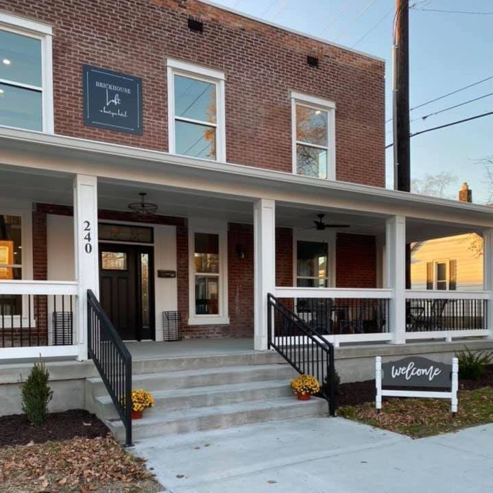 Brickhouse Loft - A Boutique Hotel 마틴즈빌 외부 사진
